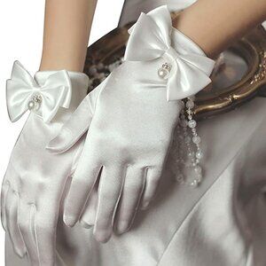 Woman's Wedding Gloves